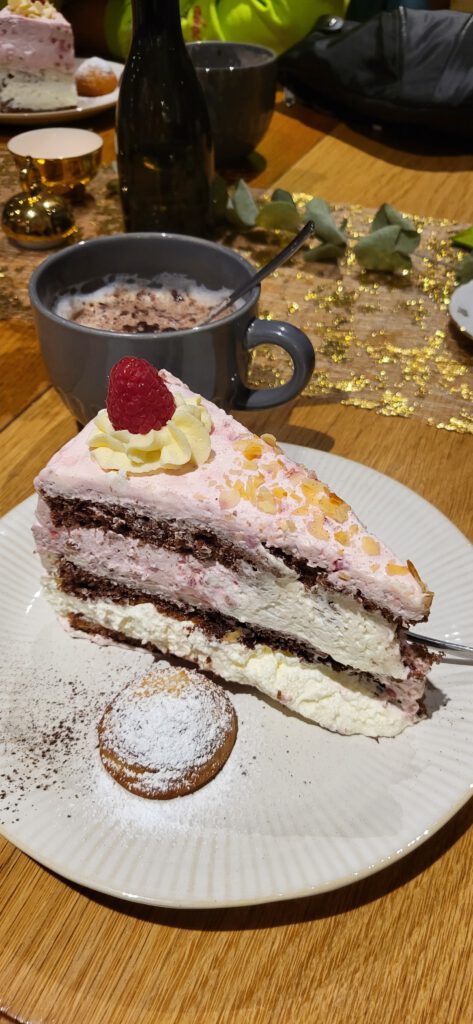 20251123 145801 473x1024